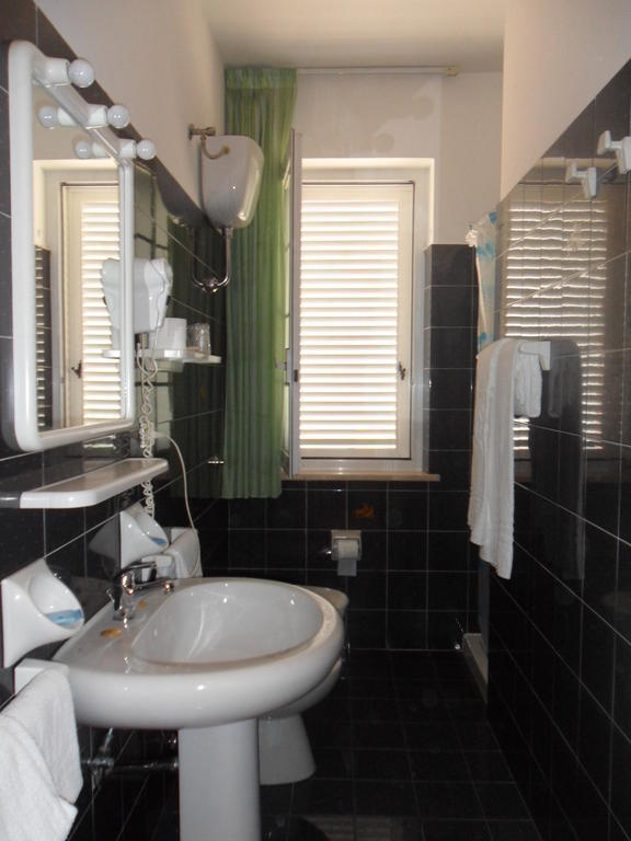 Fattoria Cerreto Hotel Mosciano SantʼAngelo Cameră foto